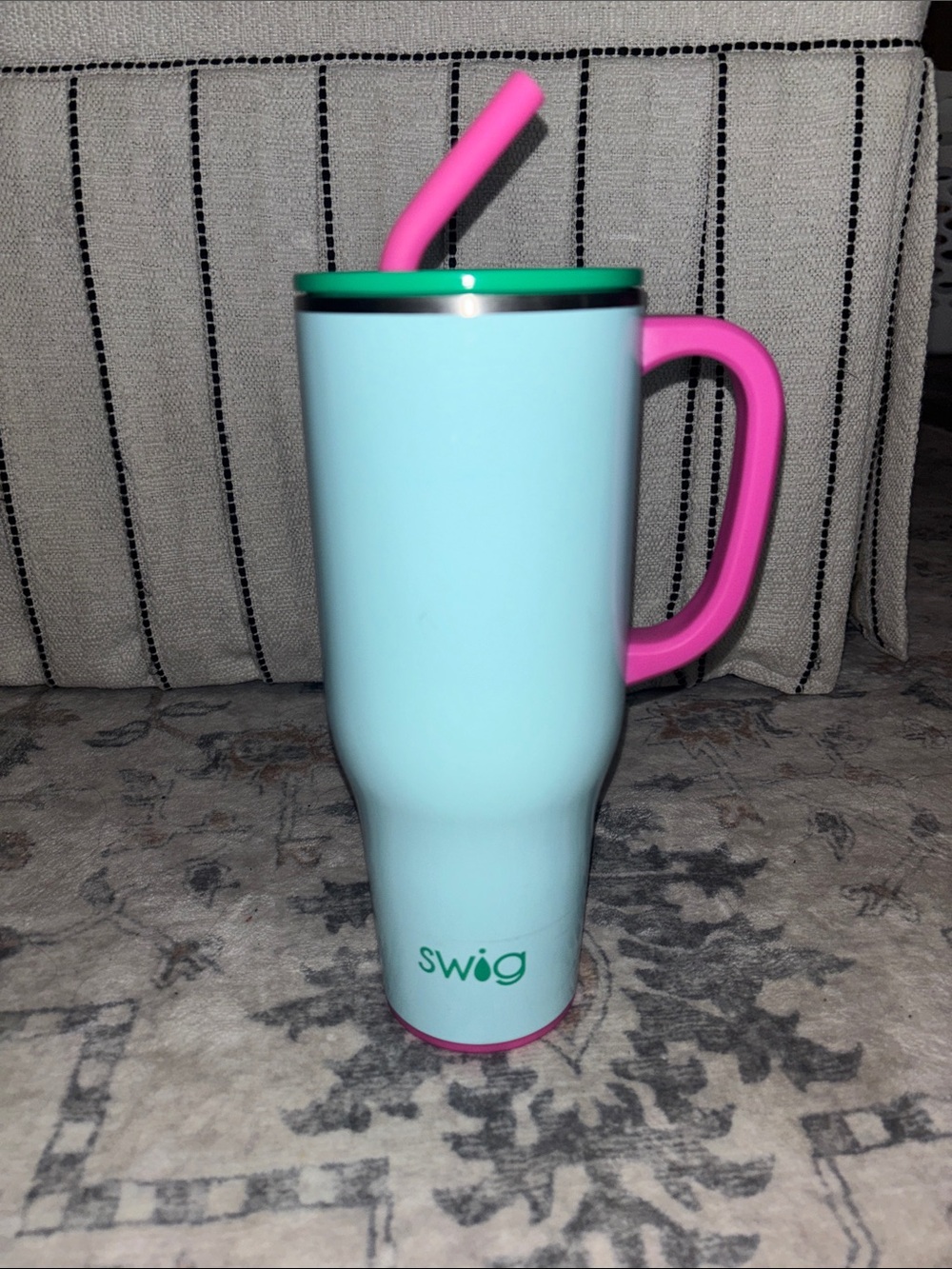 Swig Stainless Steel Tumbler Mug - Mint Body with Pink Handle & Straw